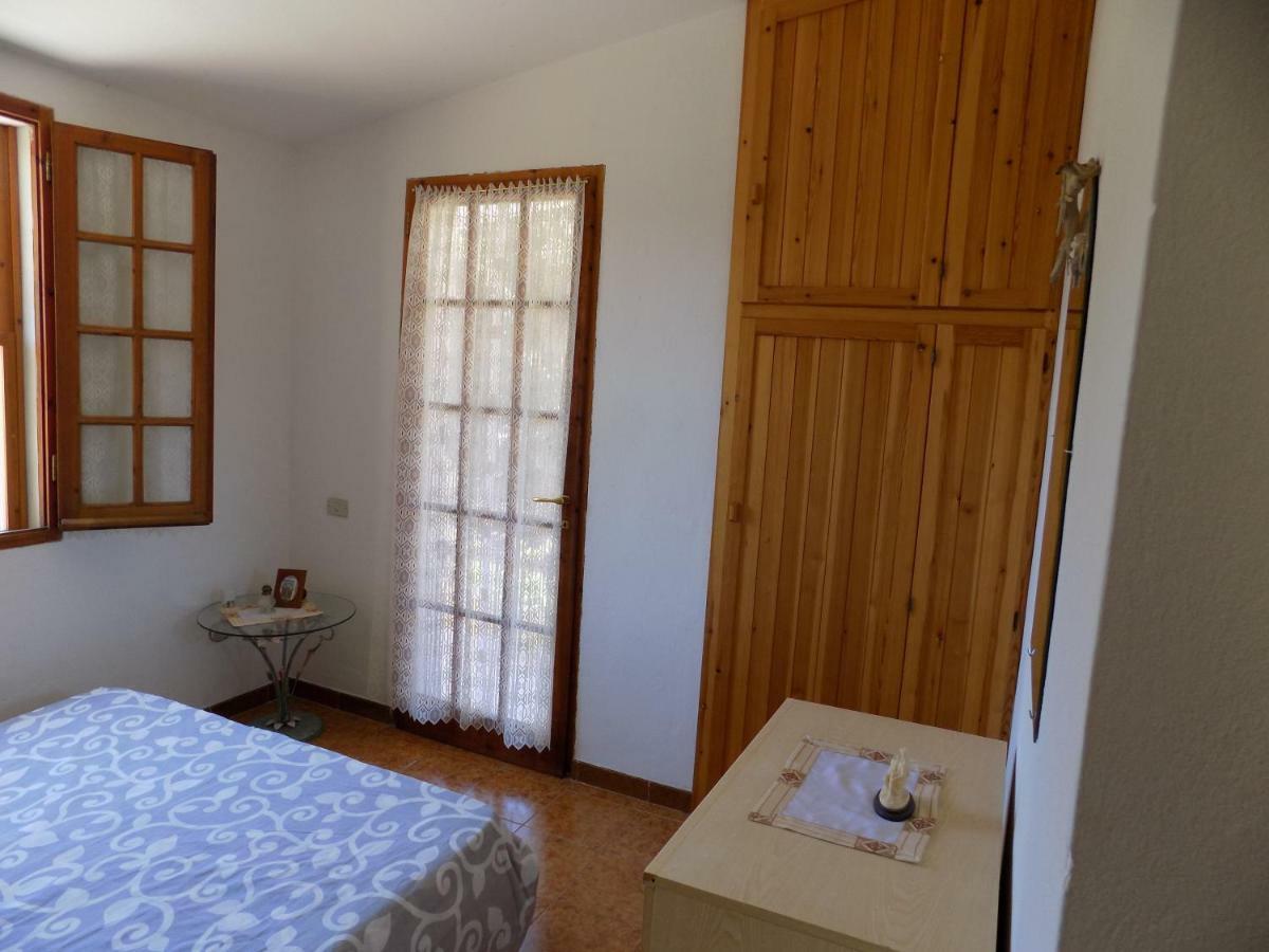 Casa Vacanze Gardenia Solanas  Zewnętrze zdjęcie