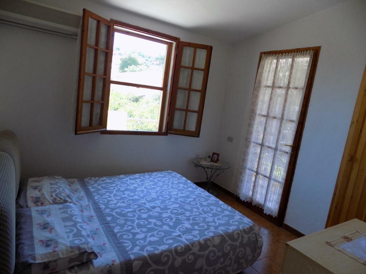 Casa Vacanze Gardenia Solanas  Zewnętrze zdjęcie